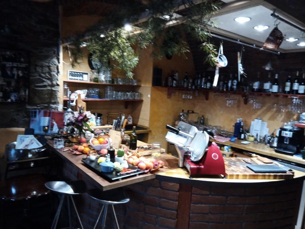 Antonio Residence Škvorec Buitenkant foto
