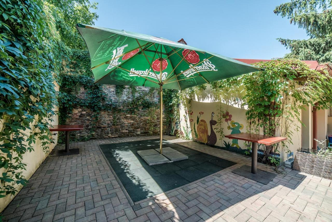 Antonio Residence Škvorec Buitenkant foto